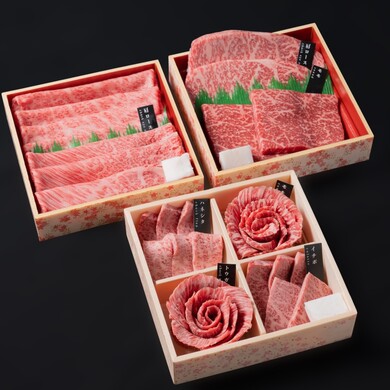 「肉箱3段重」近江牛・宮崎牛・厳選和牛食べ比べ計840gを詰合せ