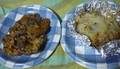左がフライパン焼き　右がホイル焼きです　どちらも甲乙つけがたいですが　どちらもギュッと詰まった濃厚なお肉の味わいが絶品です