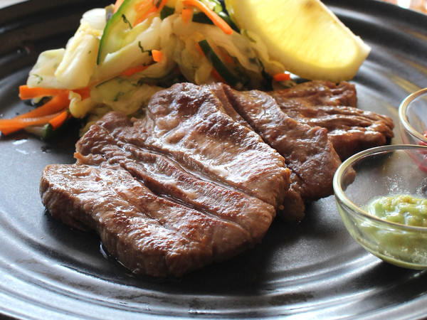 杜の都仙台名物肉厚牛たん塩味500g」へのクミさんの口コミ：おとりよせネット