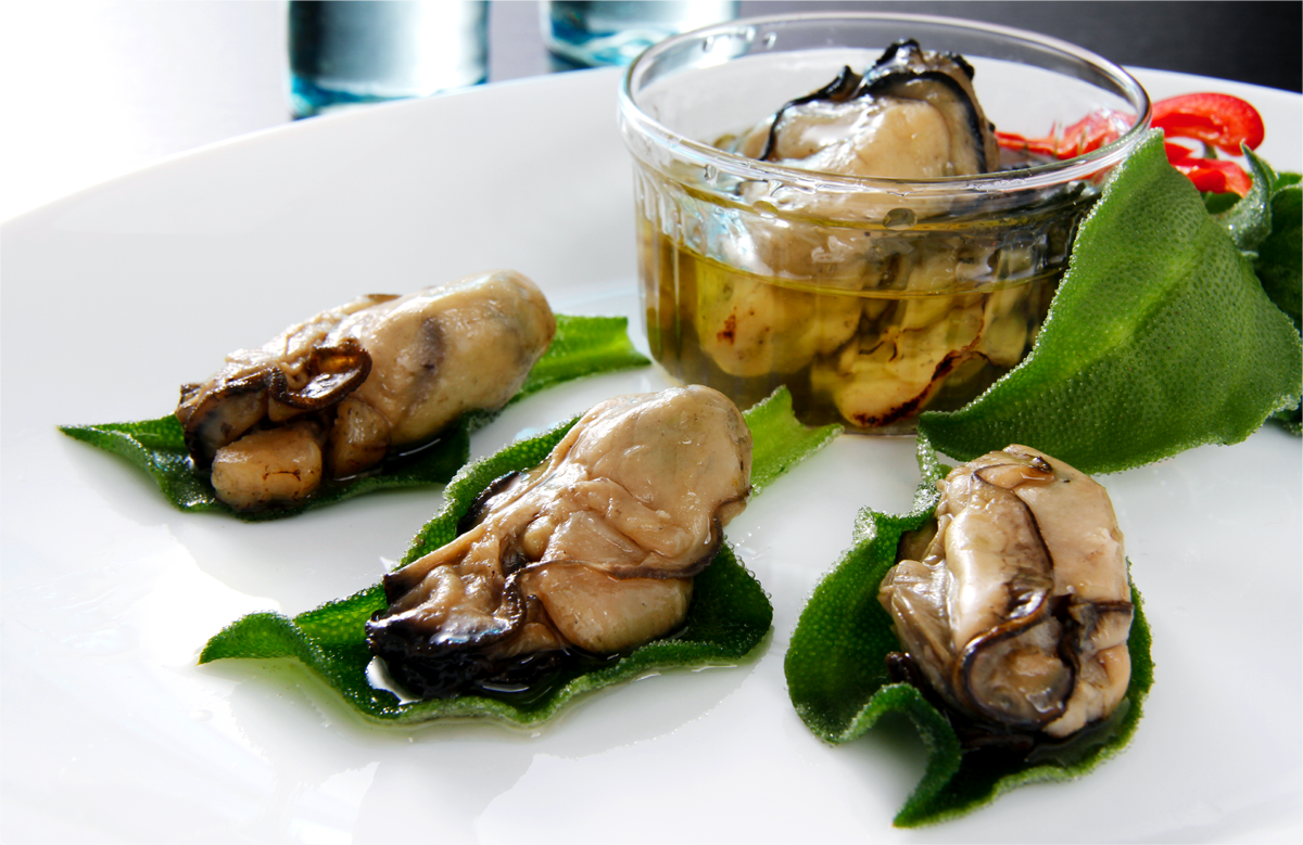 三養水産「牡蠣のくん製オリーブオイル漬け」へのおすすめレビュー（お取り寄せの達人：TOMOKOさん）：おとりよせネット -  通販グルメ・スイーツ・ギフト・口コミ・ランキング