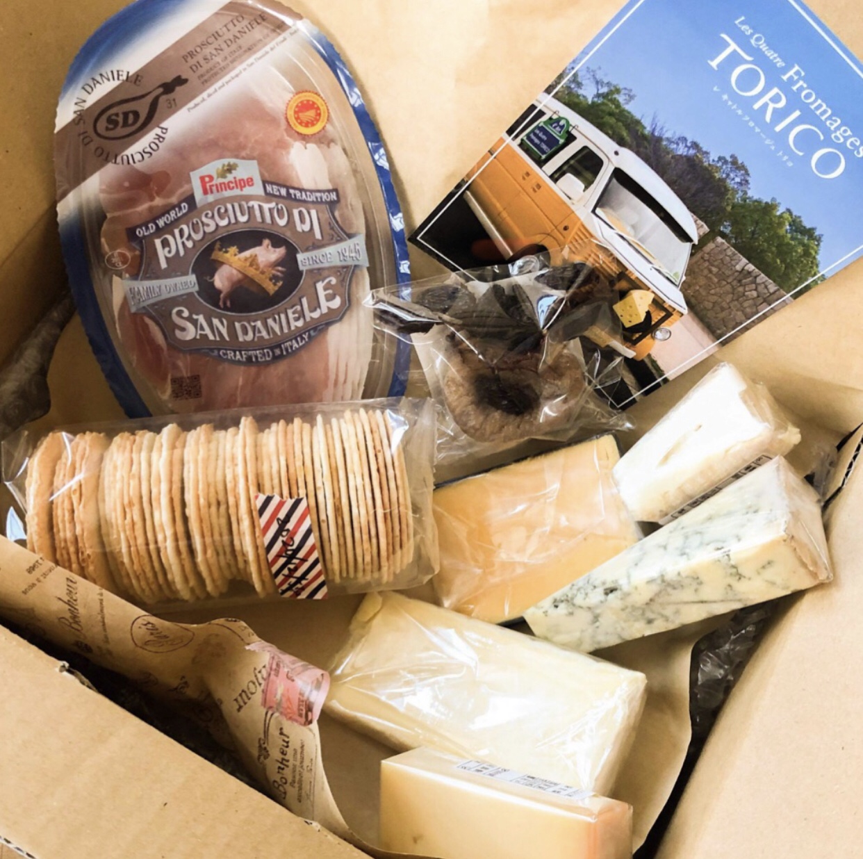 チーズ専門店les Quatre Fromages Torico チーズパーティ セット モニター審査員の口コミ 評判一覧 お取り寄せ口コミ検索 おとりよせネット 通販グルメ スイーツ ギフト 口コミ ランキング