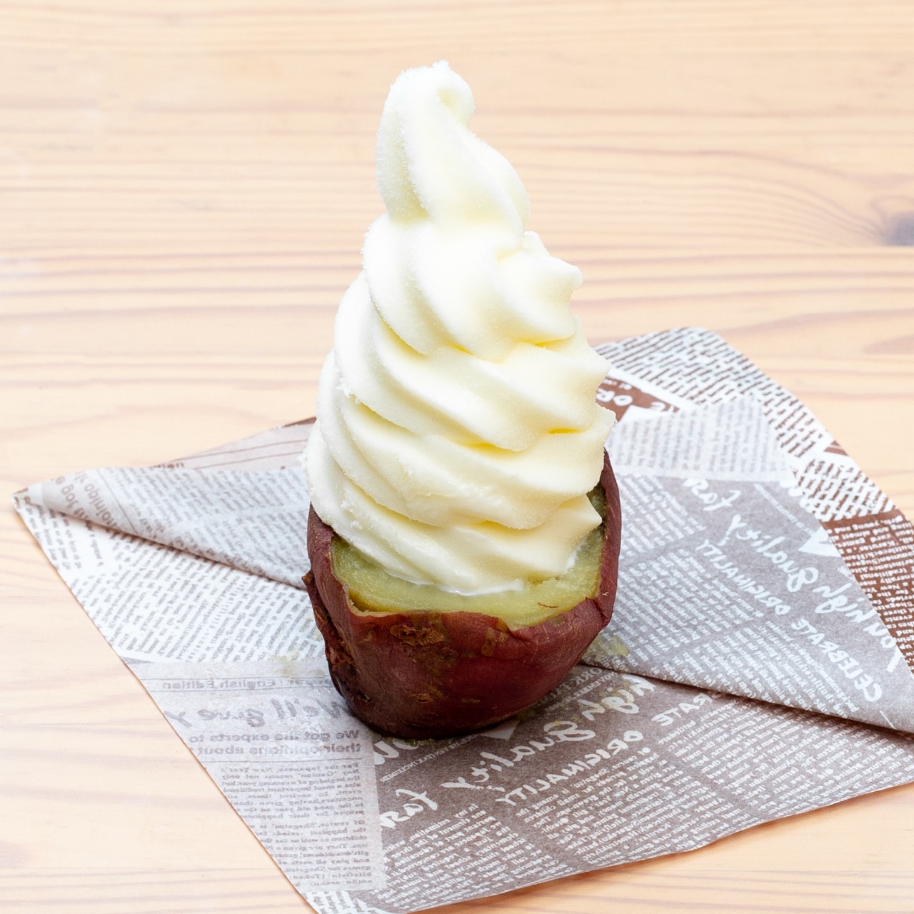 お取り寄せ(楽天) マツコ・デラックスさんも絶賛★ 焼き芋ソフトクリーム「イモぽんソフト」4個入 焼き芋 アイスクリーム 価格3,680円 (税込)