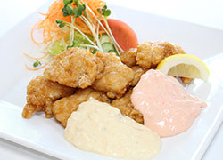 宮崎県産鶏一口チキン南蛮総重量5.6㎏ 2種類のタルタルソース付き