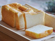 グルテンフリー米粉食パン　1斤 / WAGOME
