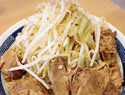家二郎セット（超極太平打#8・オーション麺4玉＆豚骨醤油スープ4食分） 200g×4玉 / 丸山製麺