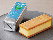 チーズケーキサンド 〈プレーン〉 - CHEESECAKE SAND - / M・dish