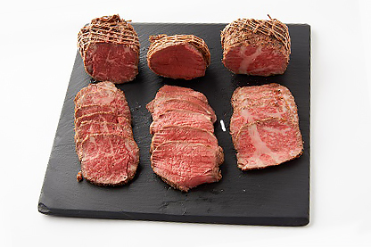 ベストお取り寄せ大賞2025 洋訳あり・お試し 部門 銀賞 / A5ランクのローストビーフ食べ比べお試しセット（前バラ肉・内もも肉・サーロイン）/Noix de Coco（ノワドココ）