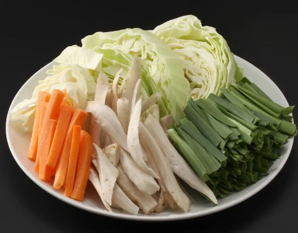 【醬油味】生野菜付き 博多国産牛生もつ鍋セット (4～5人前）のサブ画像