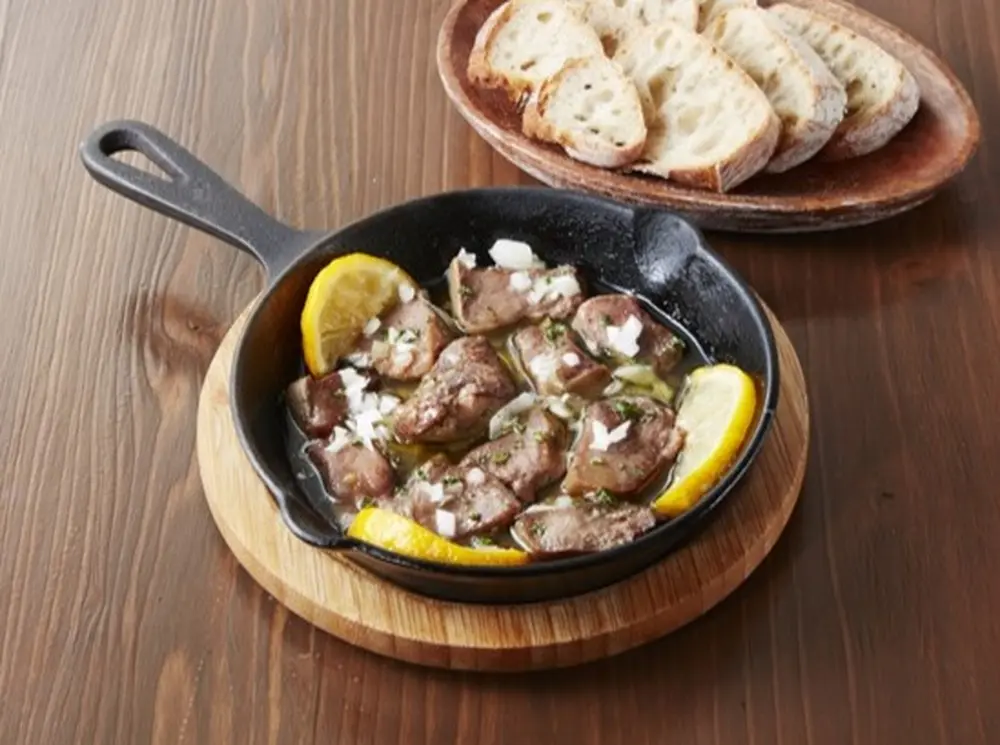 北海道のブランド豚“ゆめの大地”のたんのアフィージョ・バーニャカウダ風のサブ画像