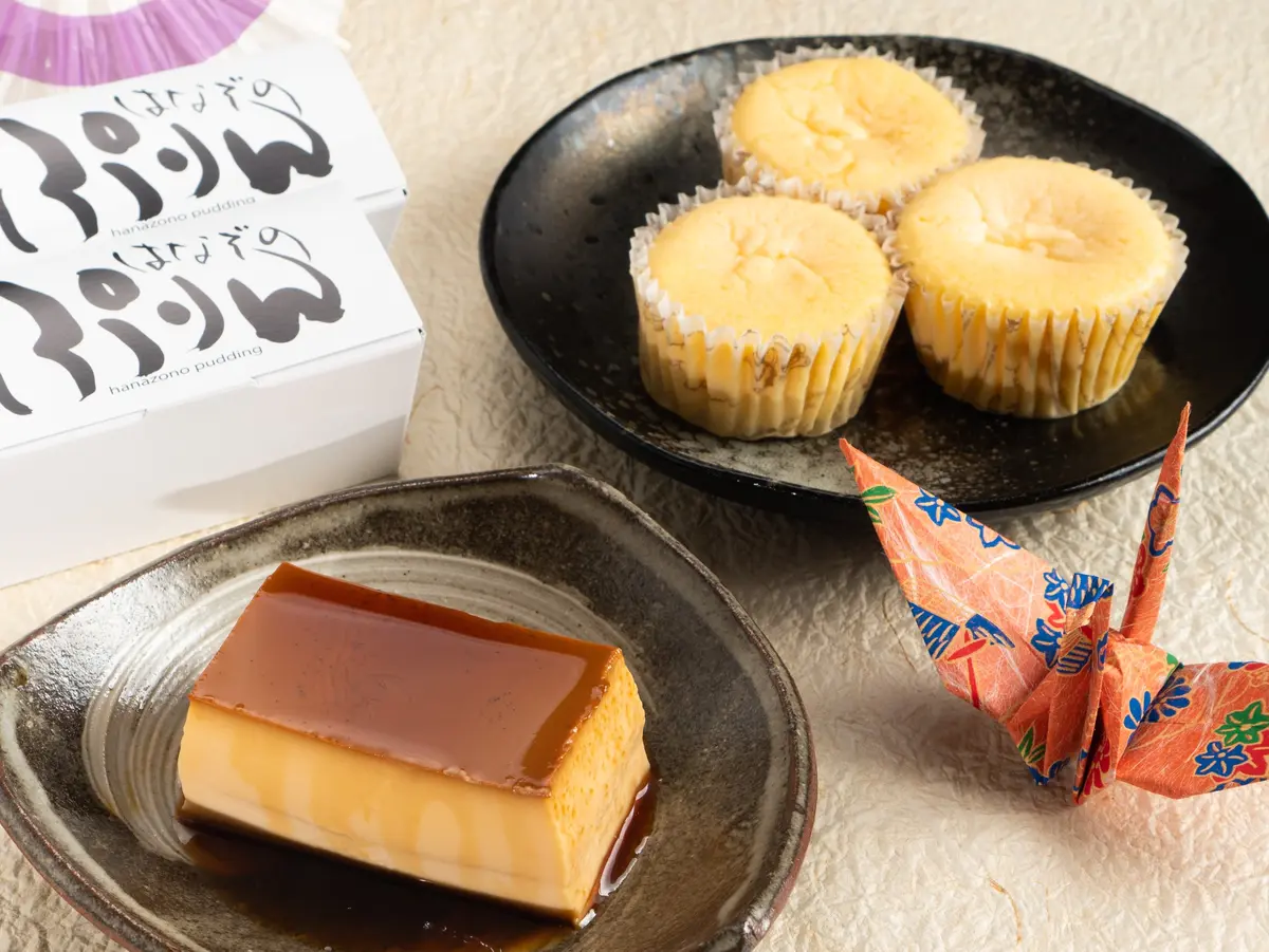 半熟チーズケーキとはなぞのぷりんのセットの画像