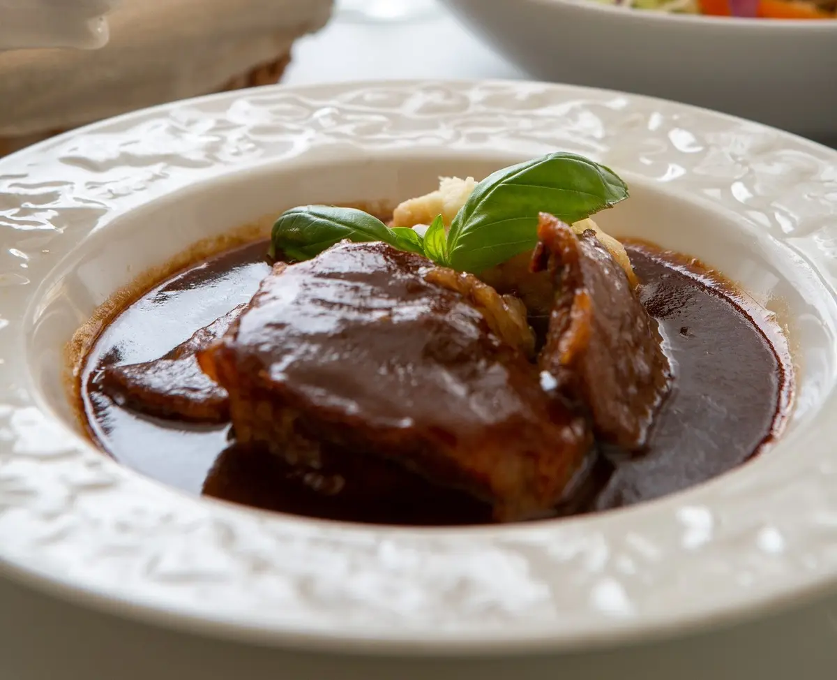 初めてのノワ・ド・ココ名物料理セットB(6種類)の画像