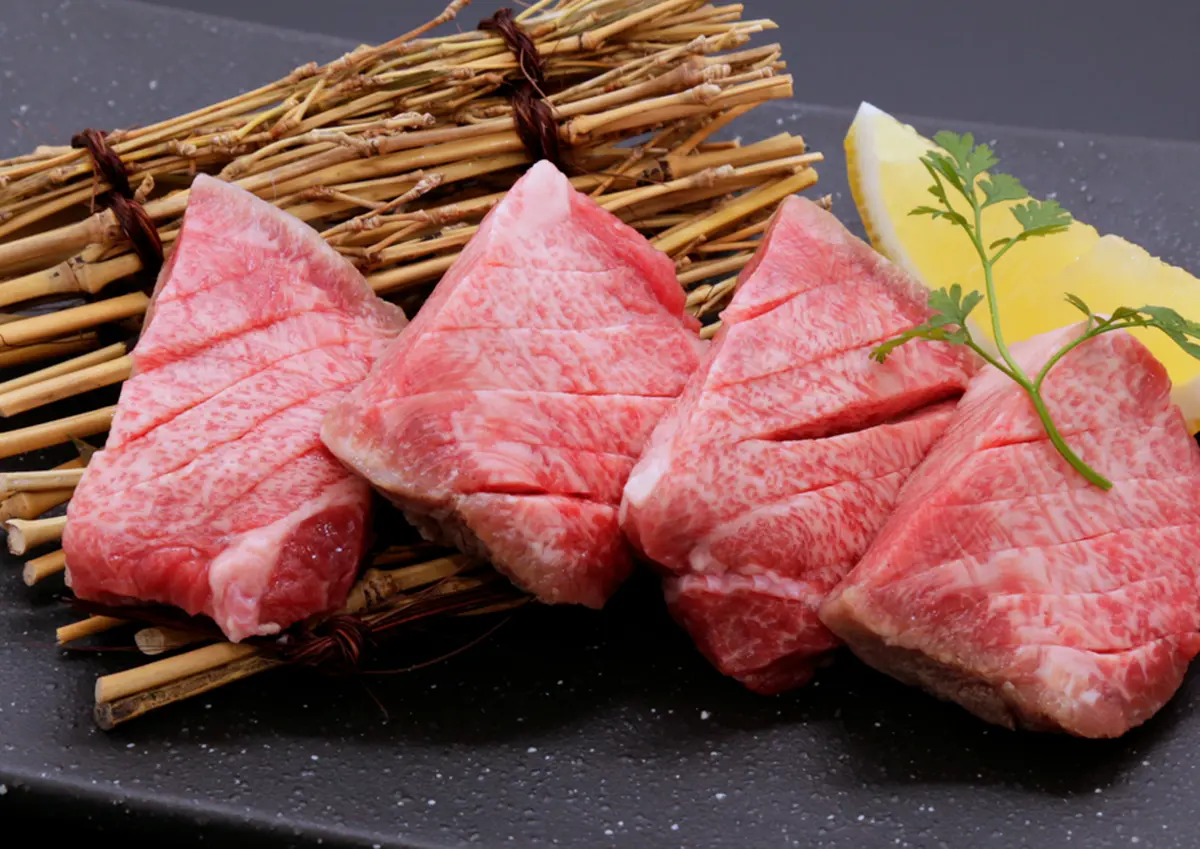 仙台名物 肉厚牛たん 500gの画像