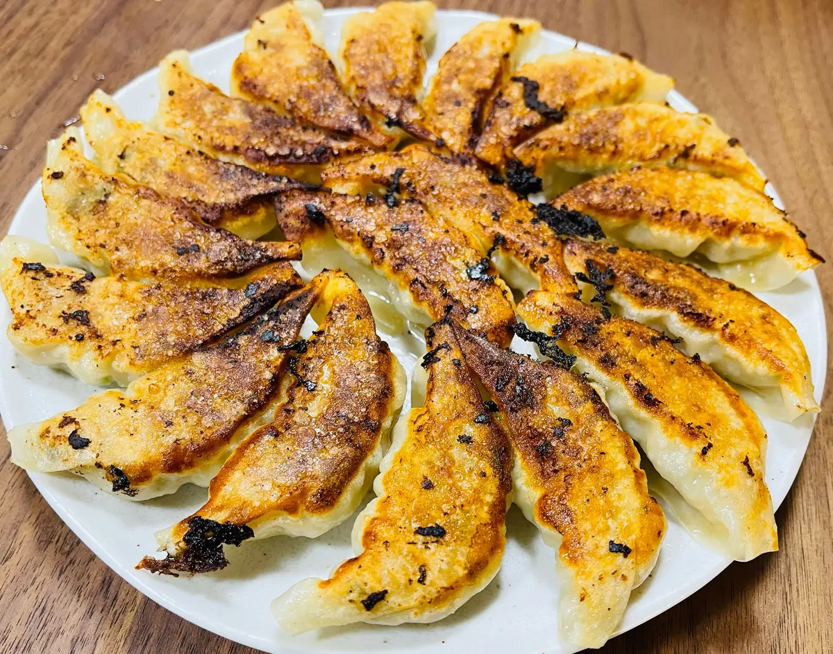 古都の元祖焼餃子 30個 タレ付の画像