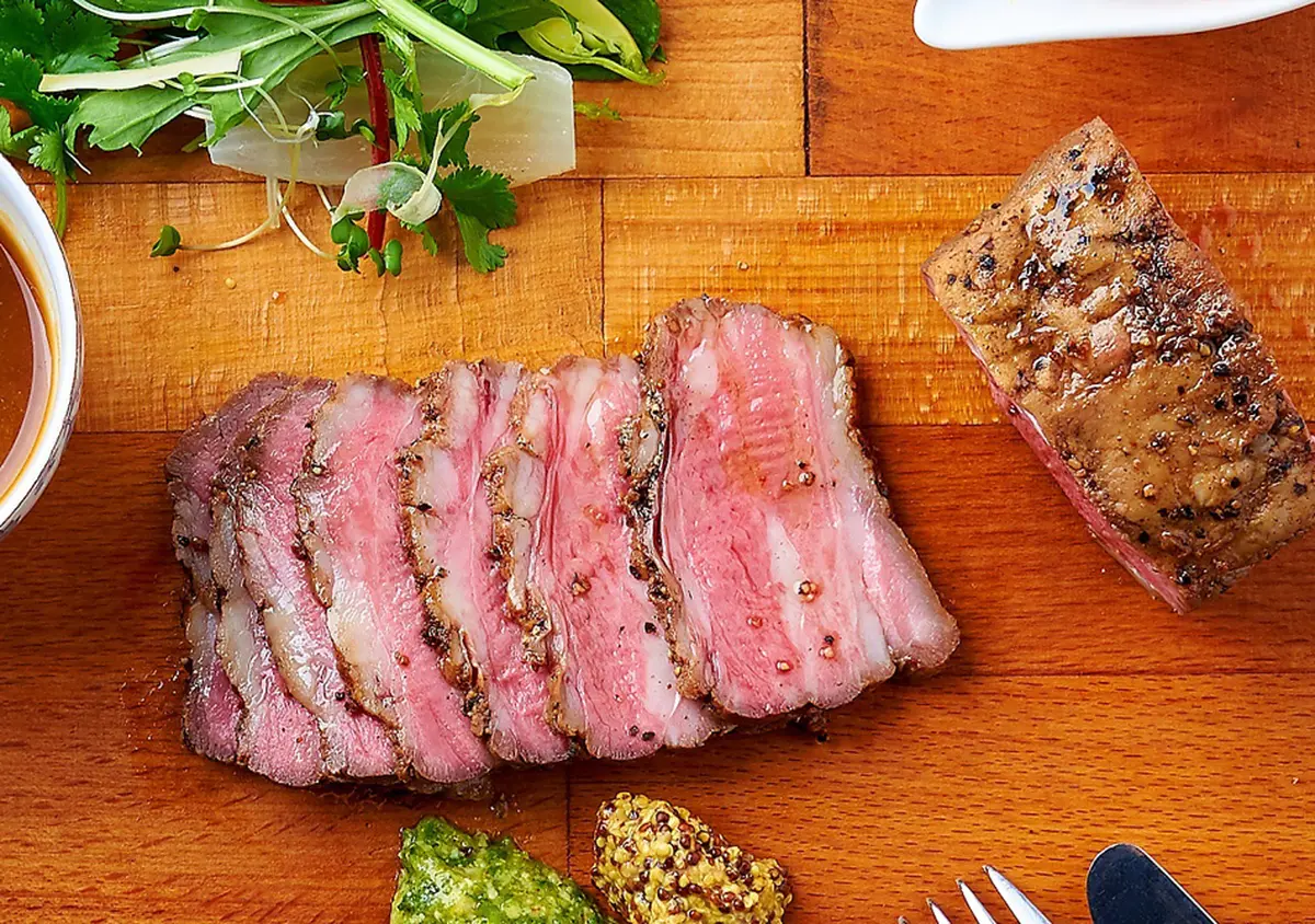 初めてのノワ・ド・ココ名物料理セットA(3種類)の画像