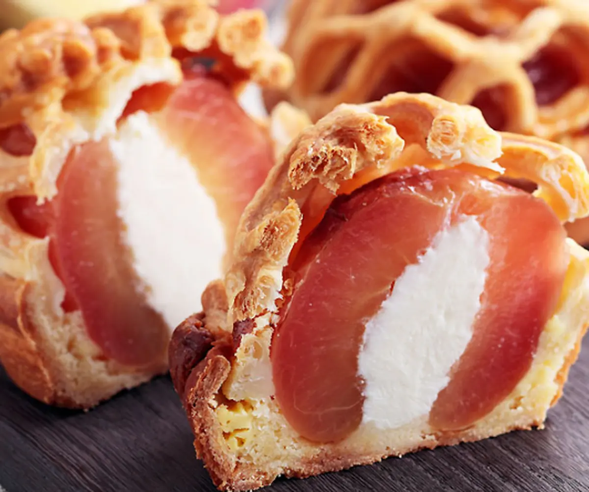 王冠アップルパイの画像