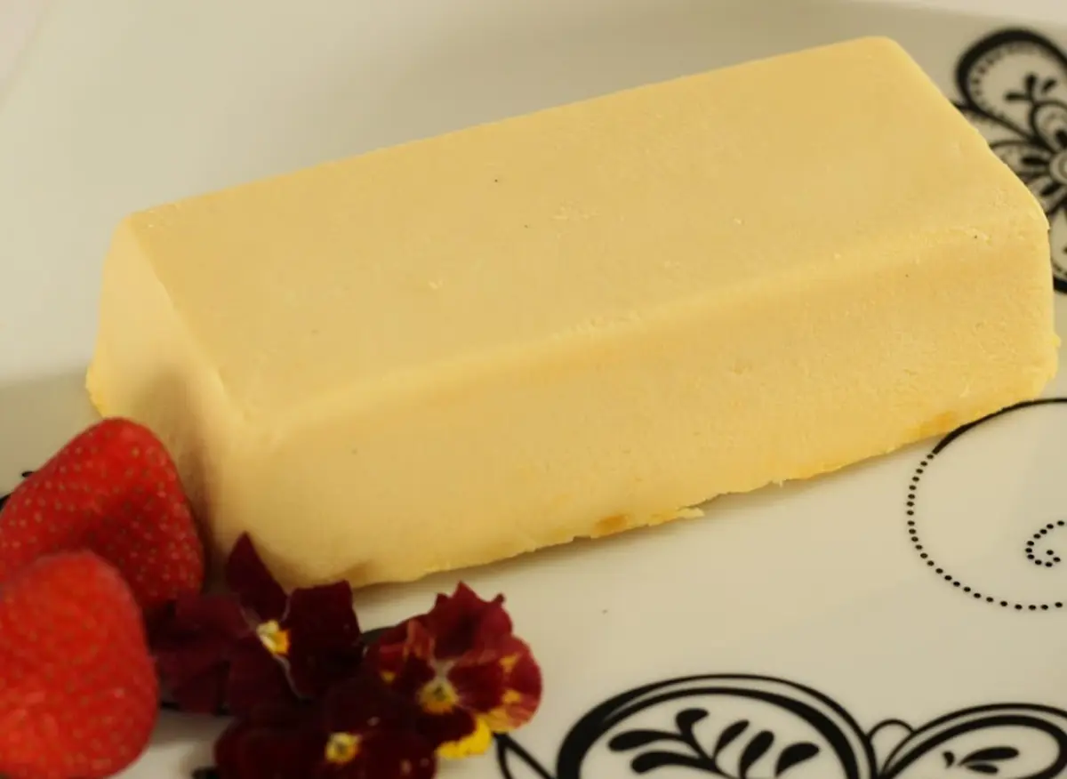 3時間かけて焼き上げた濃厚NYチーズケーキ（グルテンフリー）の画像