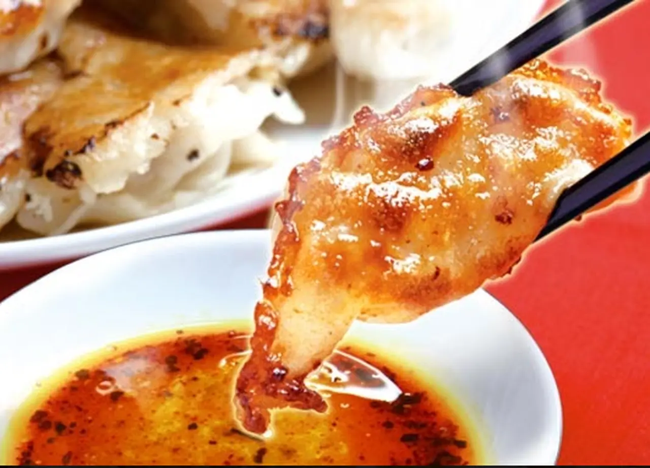 神戸味噌だれ餃子50個セットの画像