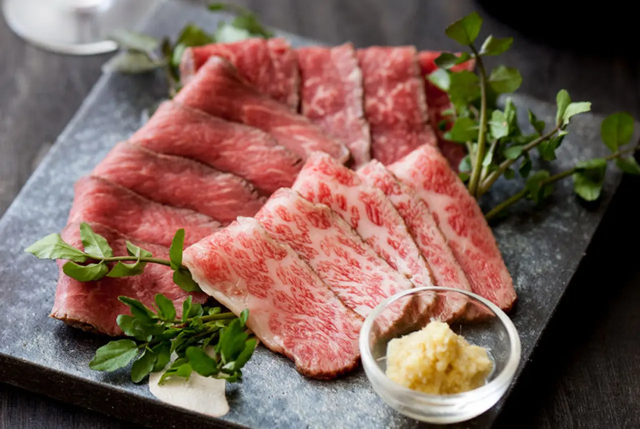 近江牛特選和風とろ生ローストビーフの画像