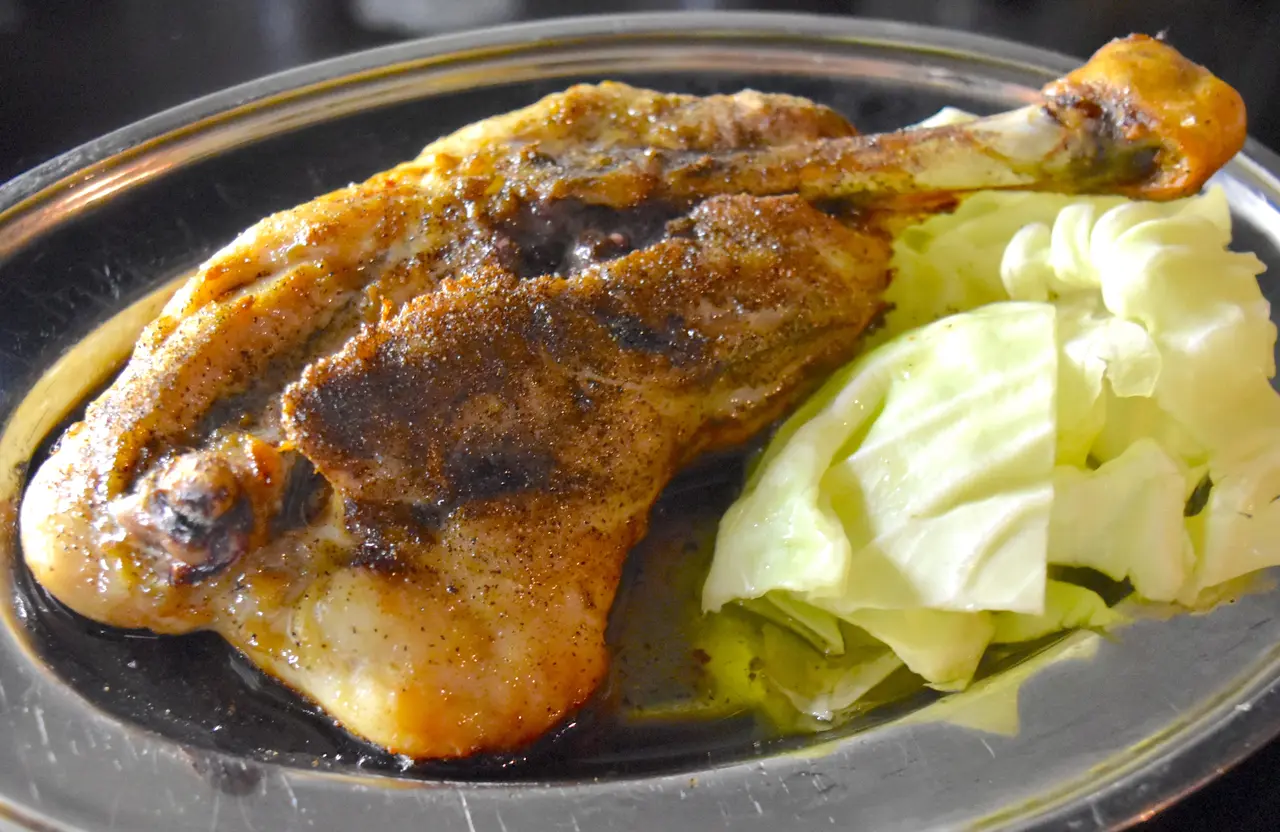 丸亀名物骨付鳥　ひな3本の画像