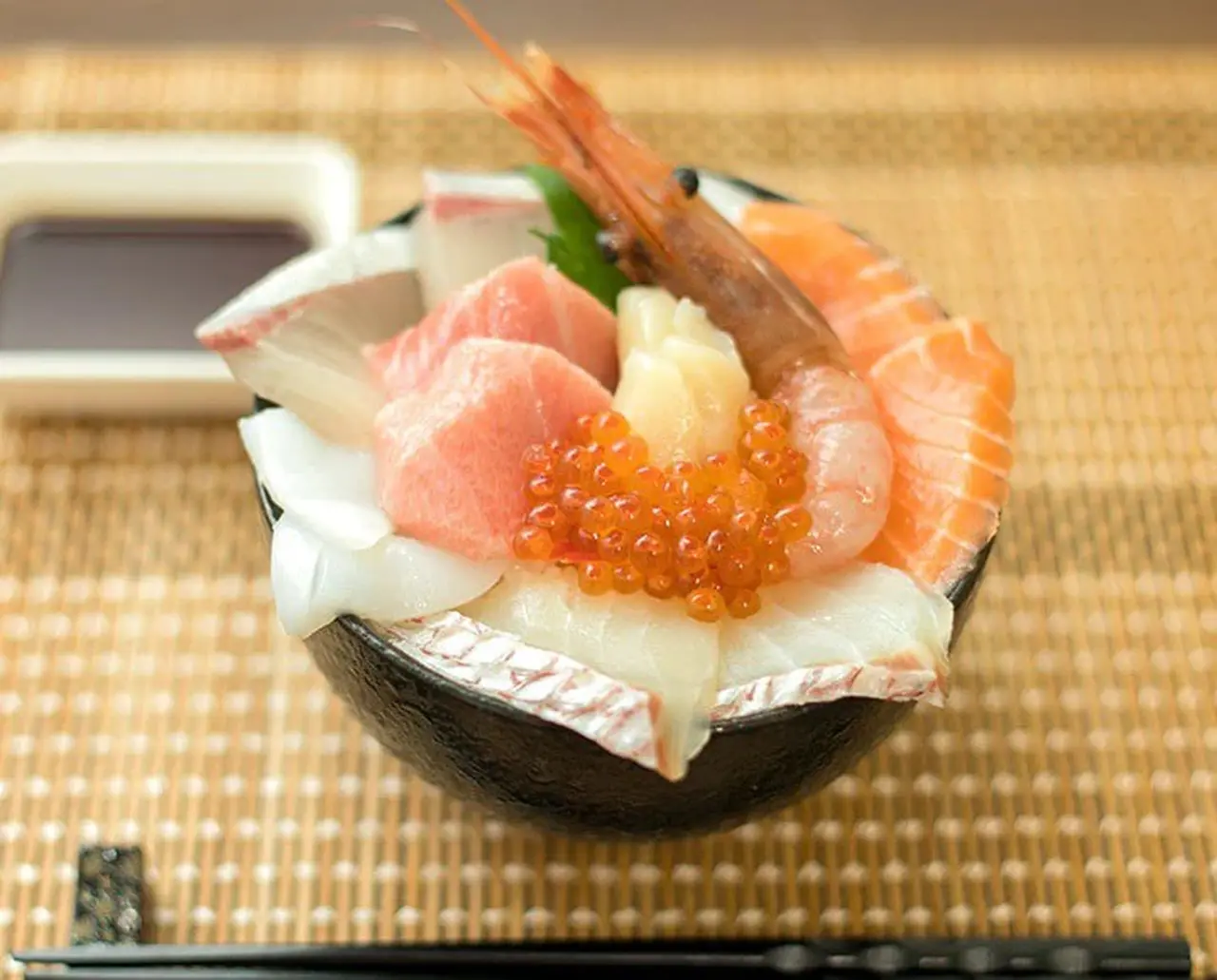 【特選】8種の海鮮丼の画像