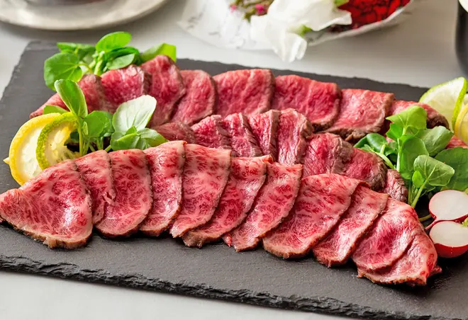 近江牛特選和風とろ生ローストビーフのサブ画像