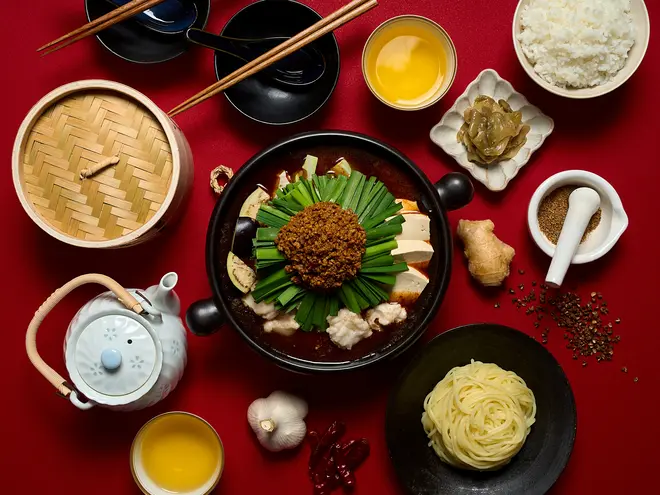 本格四川 痺れる辛さの麻婆もつ鍋（2～3人前）のサブ画像