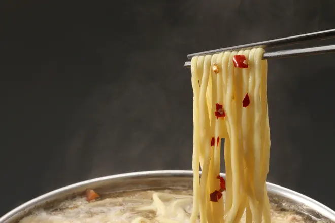 博多国産牛生もつ鍋セット しょうゆ味（4〜5人前）【野菜付】 のサブ画像