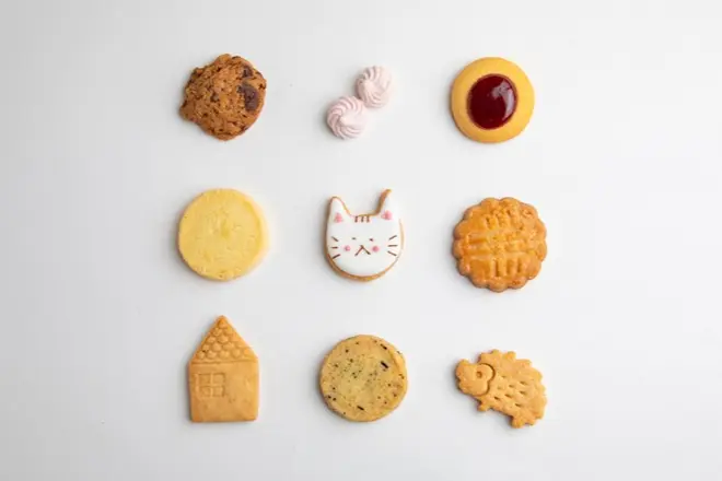 ネコとハリネズミのクッキー缶のサブ画像