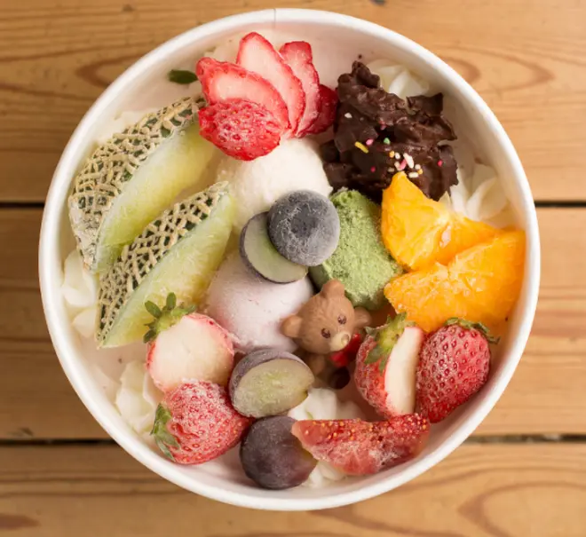 みさお牧場のフルーツたっぷりジェラートケーキのサブ画像