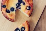 ブルーベリーベイクドチーズケーキの画像
