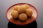 ゴマ団子 10個入りの画像