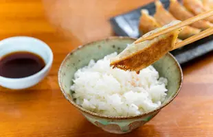 龍華山の白ごはん専門生餃子 40個入りのサムネイル
