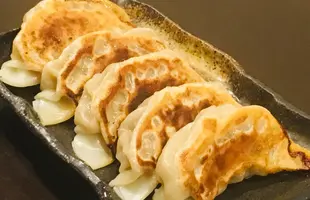 アントン餃子のサムネイル