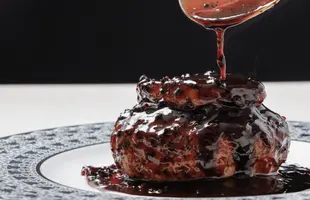 ロッシーニ風ハンバーグのサムネイル