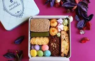 アノヒアノトキオリジナルクッキー缶 8種入りのサムネイル