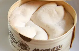 ウォッシュ チーズ モンドール のサムネイル