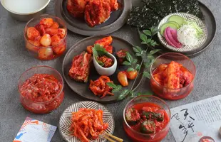 キムチ食べ比べ よくばり6品セットのサムネイル