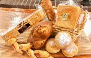 三ツ星ベーコン＆道産小麦パンセットのサムネイル