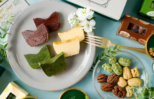 ペカンナッツショコラCAN缶と選べるテリーヌ ドゥ ショコラの食べ比べギフトセットのサムネイル