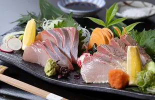 龍馬鰤おすすめセット（刺身・たたき）のサムネイル