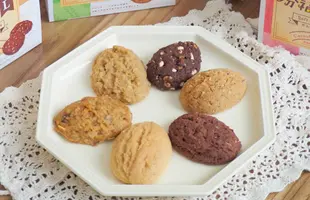 化粧箱入り6種セット（クッキー）のサムネイル