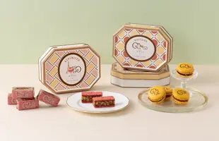 クルミッ子＆イスパハン クルミッ子 6個入（缶）　マカロン4個詰合わせ　オリジナルランチトート・缶バッジ2種（各1個）セットのサムネイル