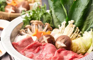 【選べるギフトセット】近江牛霜降り すき焼きしゃぶしゃぶ 500ｇ　【化粧箱入】のサムネイル