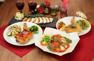 クリスマスローストチキングルメ人気4品セットのサムネイル