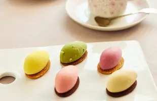 Restaurant Sola パリクレーム カラフルのサムネイル