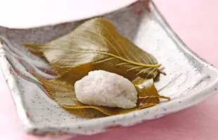 嵐山 さ久ら餅　6ヶ入【サービス箱入】のサムネイル