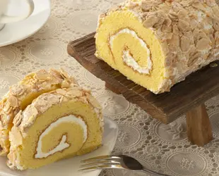 アーモンドロールの画像