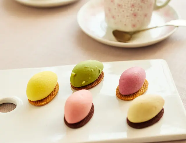 Restaurant Sola パリクレーム カラフルの画像