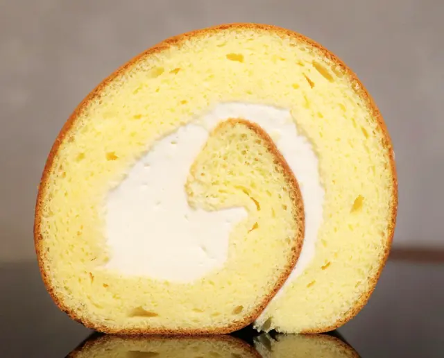 シフォンロールケーキの画像