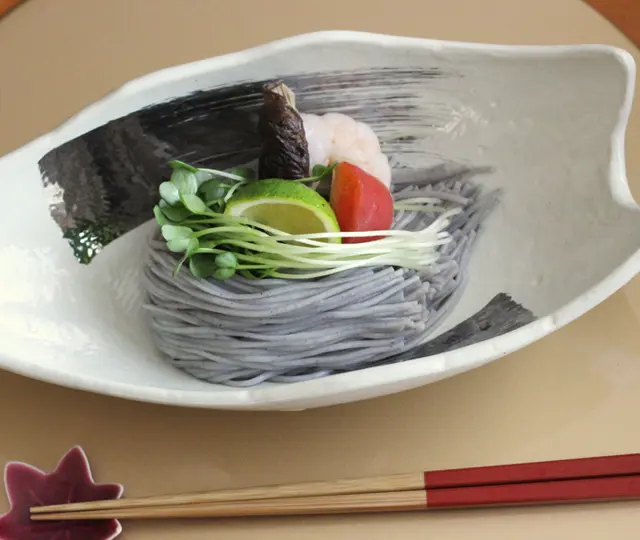 黒ゴマそうめん